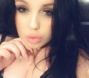 Lyana sex contacts in Fort Wayne